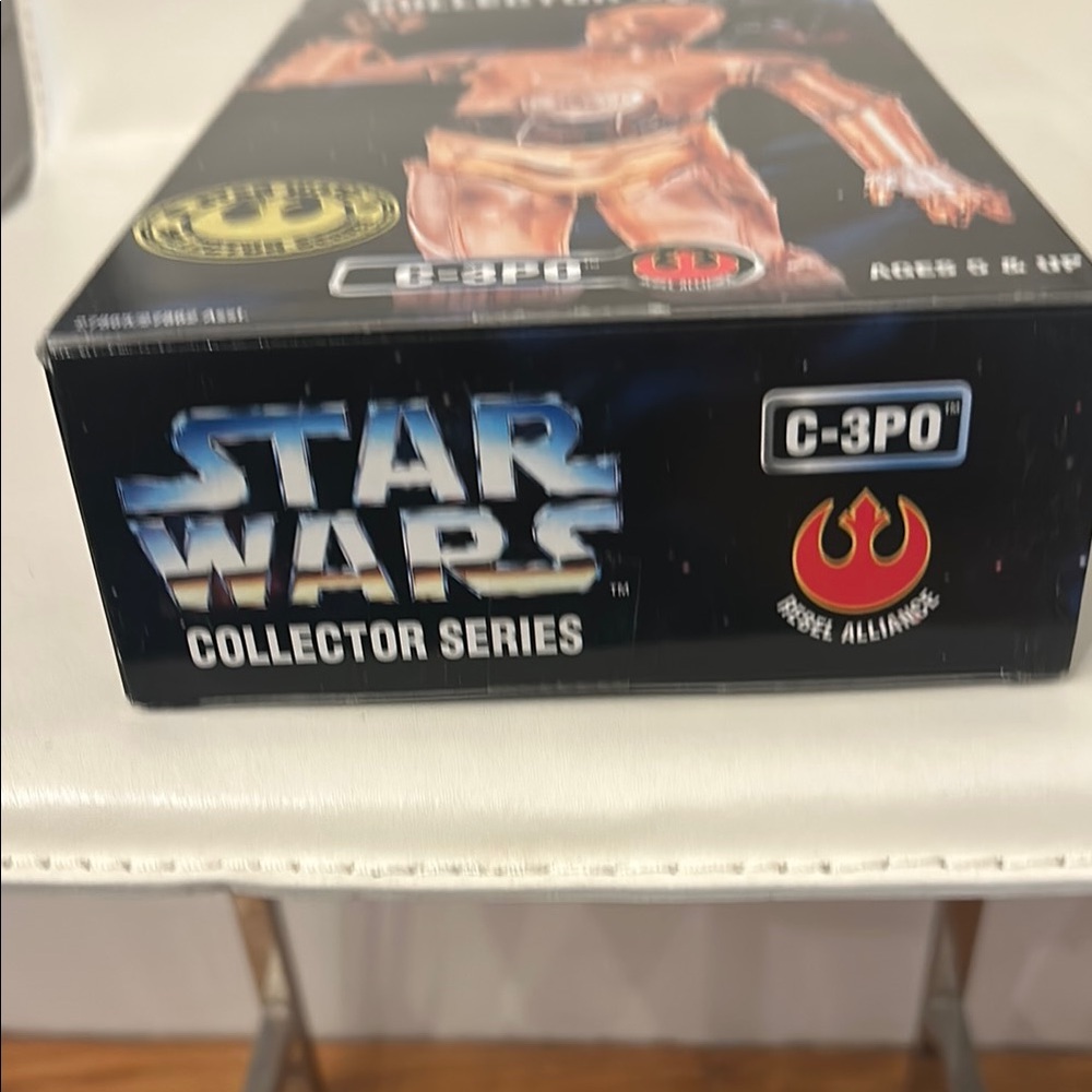 ✨ VINTAGE 1996 STAR WARS COLLECTOR SERIES C-3PO ✨ - Picture 6 of 8
